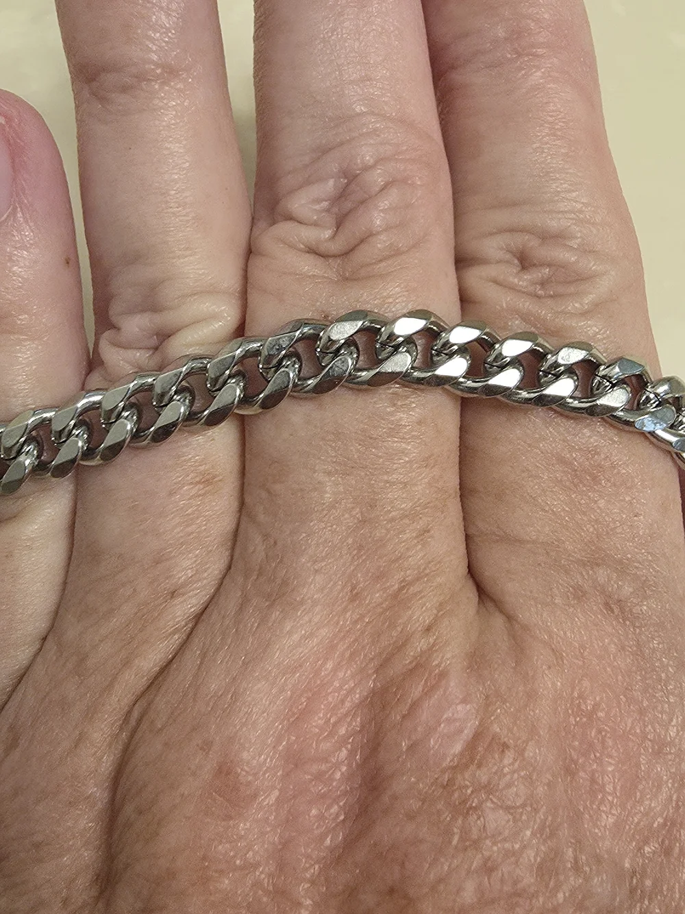 Men's Silver Chain Necklace - Sleek Stainless Look